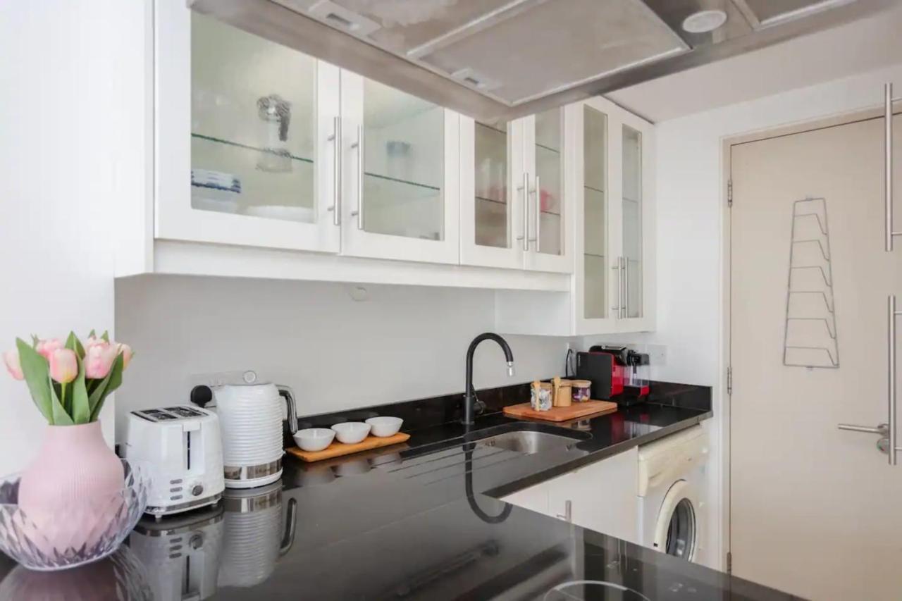 Stylish 1 Bedroom Apartment Near Northcote Road Лондон Екстер'єр фото