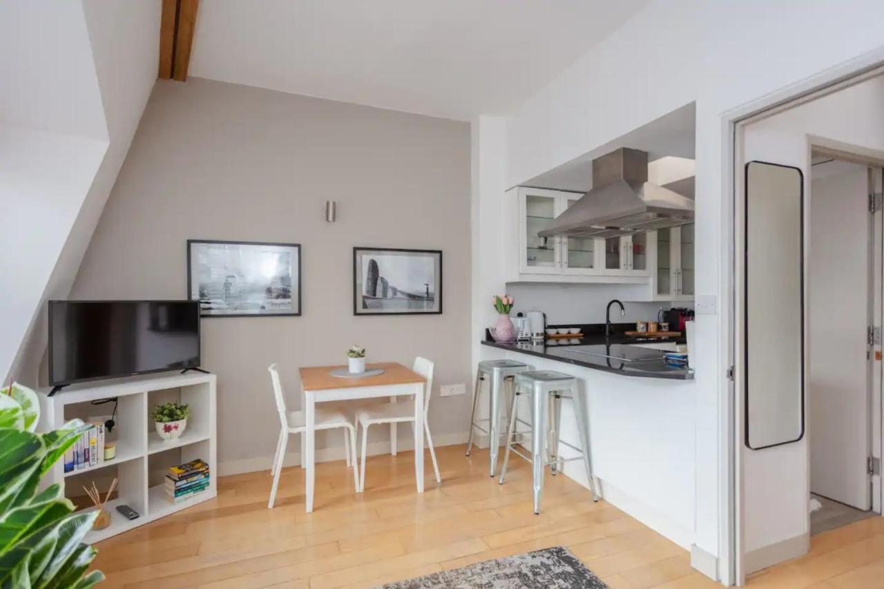 Stylish 1 Bedroom Apartment Near Northcote Road Лондон Екстер'єр фото